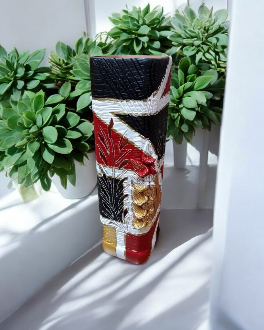 Modern Heritage Vase 1